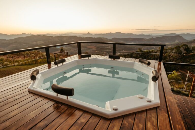 Hot Tub Installation: Easy Steps, Dos and Don'ts for a Successful Setup