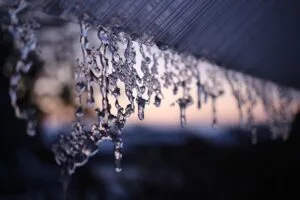 How to Repair Leak in Flat Roof