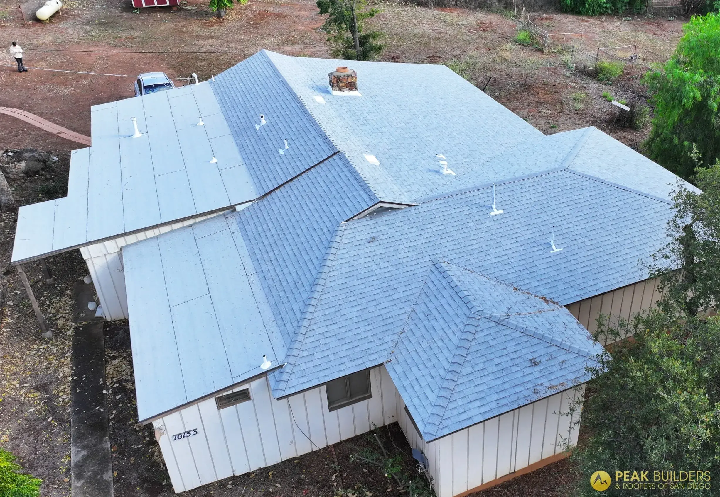 Top image 2