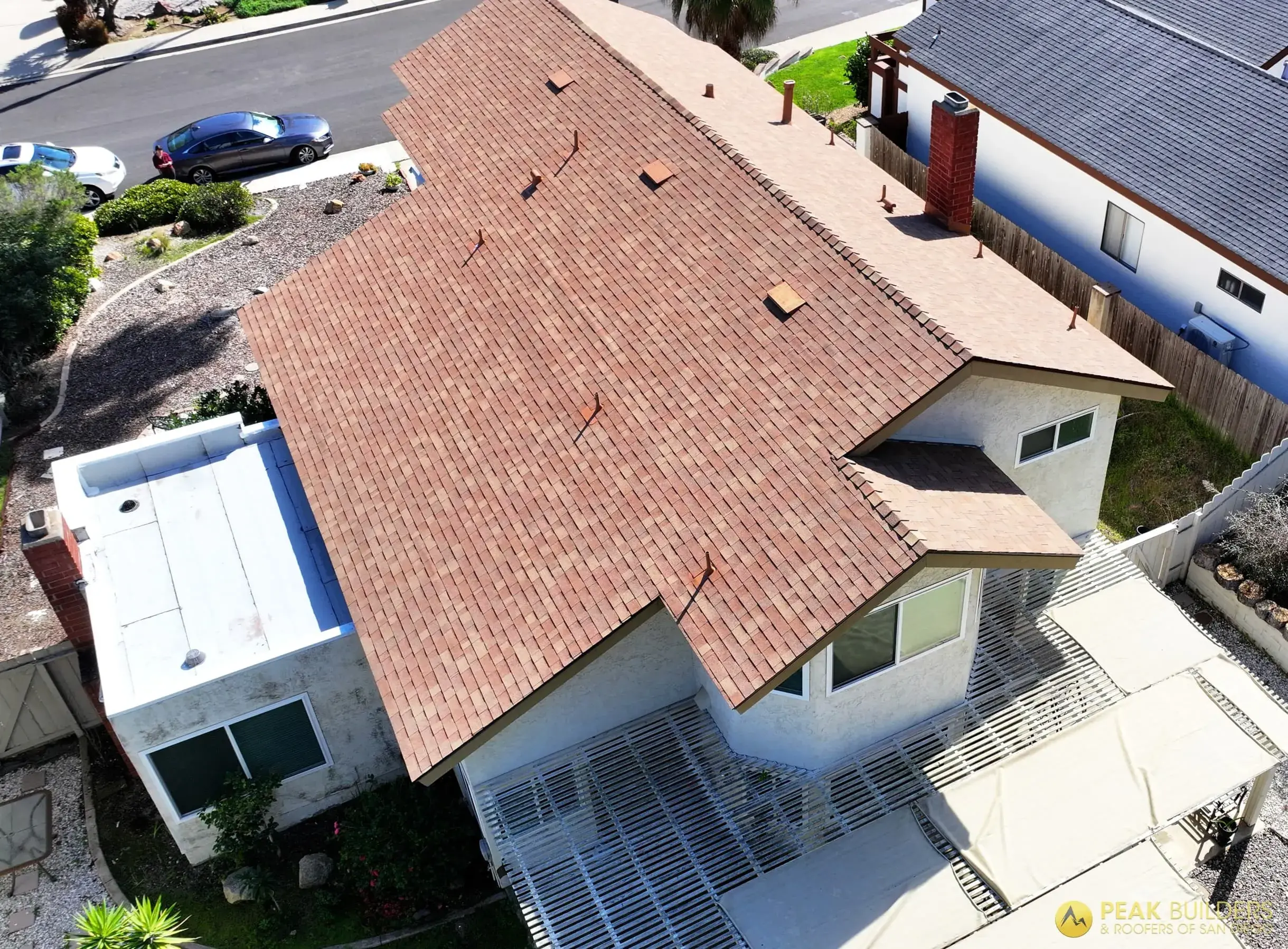 Top image 3