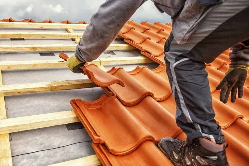 Choosing Basic Roofing Materials for Your Project